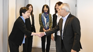 The Chief Executive, Mr Sam Hou Fai, visits the Macao Economic and Trade Office to the World Trade Organization in Geneva, Switzerland.