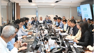 “水晶鱼2026”民防演习－保安司司长、联合行动指挥官陈子劲总结演习成效。