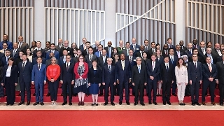 Chefe do Executivo, Sam Hou Fai, na recepção aos cônsules-gerais na RAEHK e na RAEM e aos representantes do Secretariado Permanente do Fórum para a Cooperação Económica e Comercial entre a China e os Países de Língua Portuguesa (Macau).