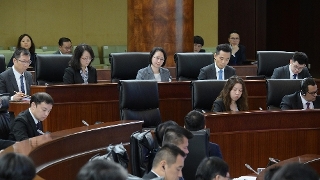 社會文化司司長柯嵐列席立法會全體會議，議程為細則性討論及表決《私營醫療機構業務法》法案。