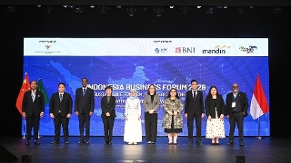 经济财政司司长吴惠娴代表行政长官出席在本澳举行的2026年度印尼商贸论坛。