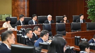 The Secretary for Administration and Justice, Mr Wong Sio Chak, attends a plenary meeting of the Legislative Assembly, which holds a second reading and a vote on a bill regarding the strengthening of financial resources of the Pension Fund.