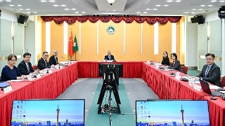 Chefe do Executivo, Sam Hou Fai, convoca e preside a reunião de assuntos governamentais, com objectivo de coordenar e planear medidas para acelerar a renovação urbana.