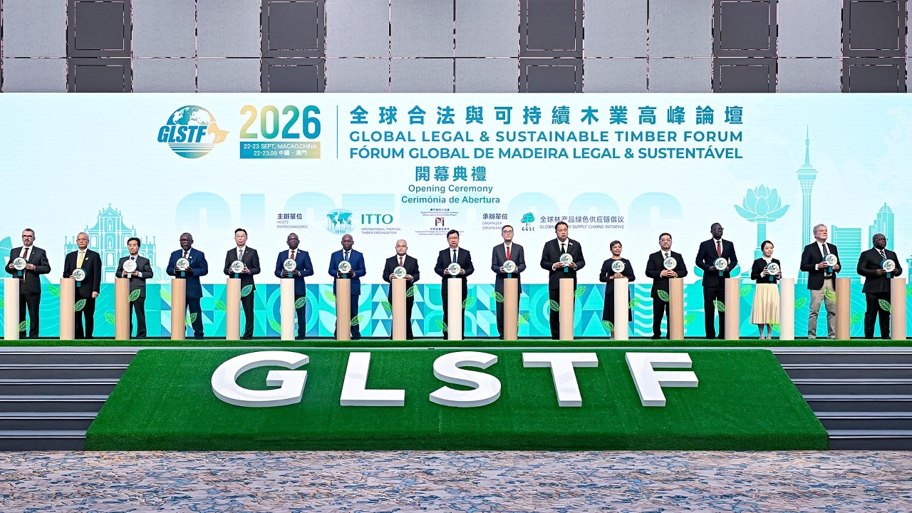 The Secretary for Transport and Public Works, Mr Tam Vai Man, represents the Chief Executive at the opening ceremony of the Global Legal & Sustainable Timber Forum 2026.