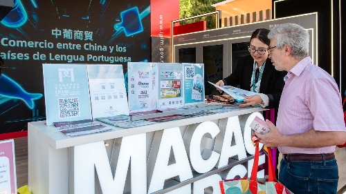 Going global with the Spanish-speaking world