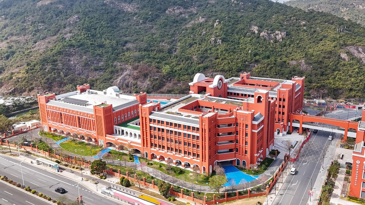 橫琴「澳門新街坊」中學完成竣工驗收 實現基礎教育全覆蓋