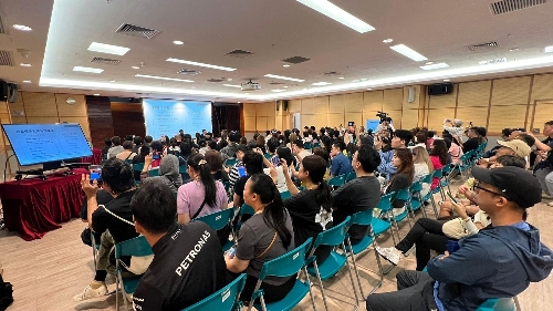 台山街市攤位競投解釋會逾四百三十人參與