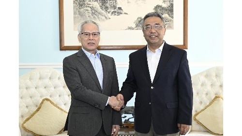 行政长官岑浩辉与中国驻葡萄牙大使杨义瑞会面