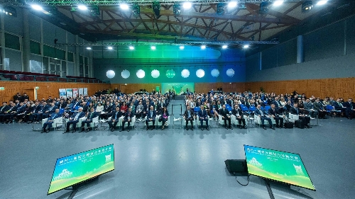 “Macao-Portugal Economic and Commercial Co-operation Promotion Seminar” Facilitate the Signing of Multiple Co-operation Projects and Business Matching Sessions Expanding China-PSCs Trade Co-operation Network