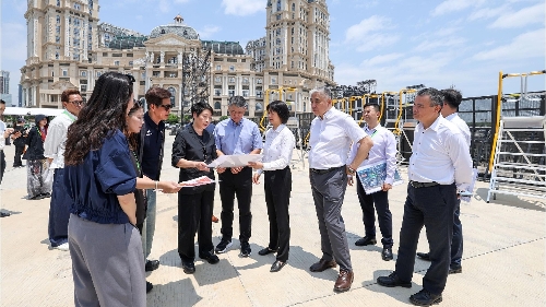文化局与警方联合视察户外表演区大型活动筹备情况