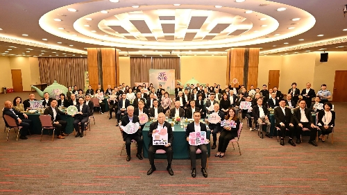 保安司与社区话平安  清茶中听民声解民忧