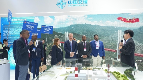 Leveraging Macao’s Strengths as China-PSC Platform: IIICF Deepens Key Infrastructure Co-operation between China and PSCs