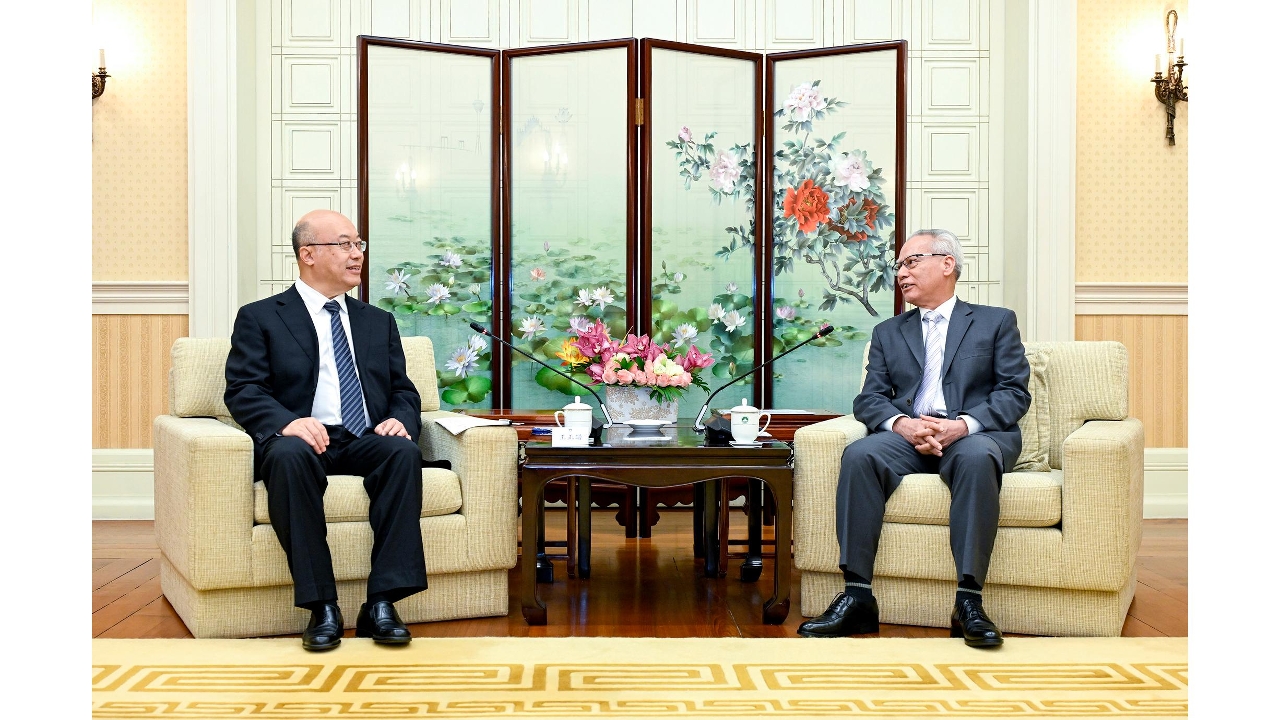 行政長官岑浩輝與河北省省長王正譜會面