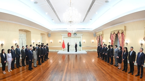 经济财政司司长吴惠娴宣誓就职