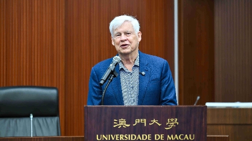 诺贝尔经济学奖得主于澳大谈气候变迁