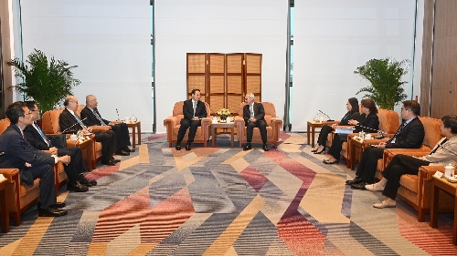 Chefe do Executivo reúne-se com o Ministro da Cultura e Turismo da República Popular da China