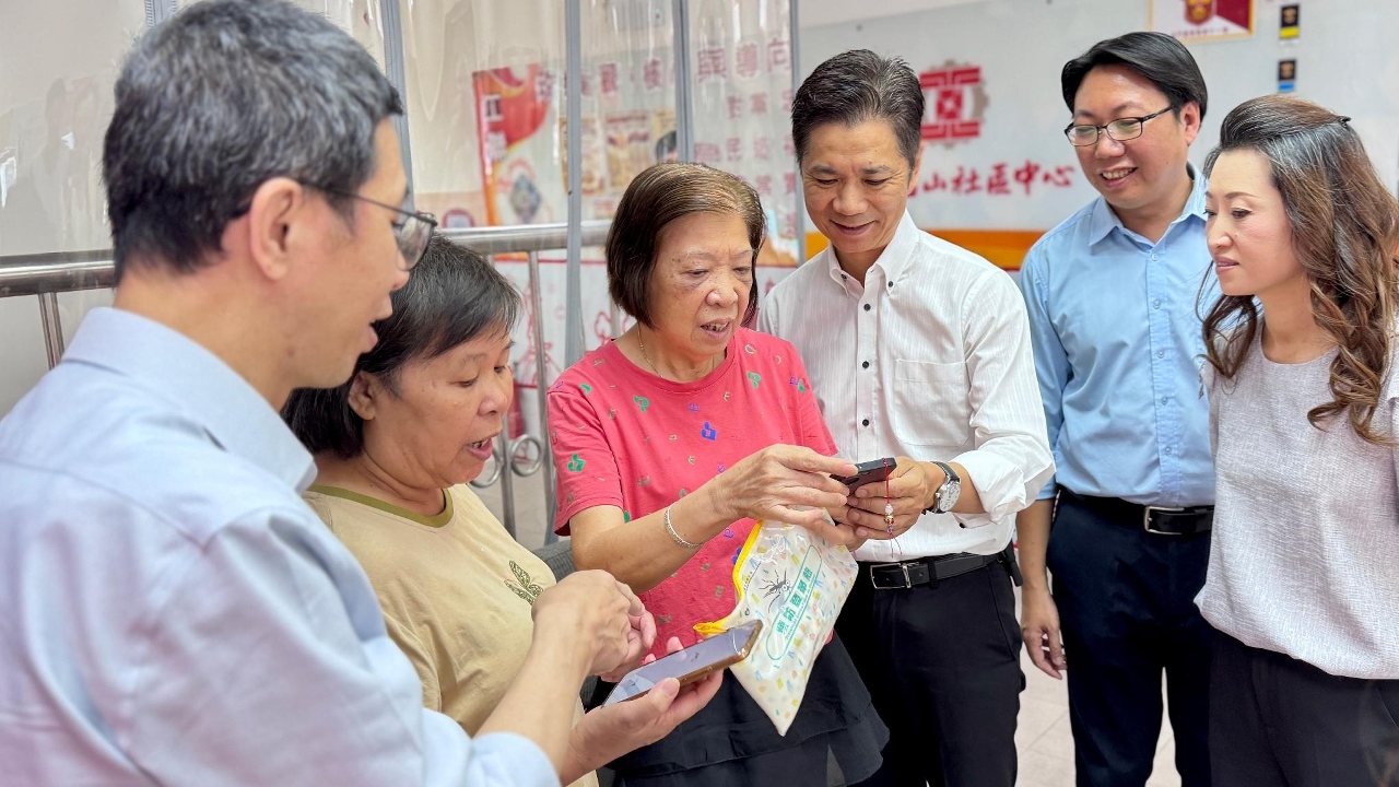 衛生局聯同社會工作局持續推進防暑工作   多措並舉關懷長者　守護居民健康