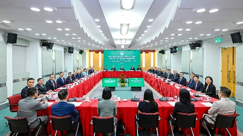 行政长官听取澳区全国政协及省级政协委员的施政建议