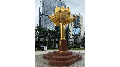 Cleaning and partial repair of “Lotus Flower in Full Bloom” to begin next Tuesday and be temporarily enclosed