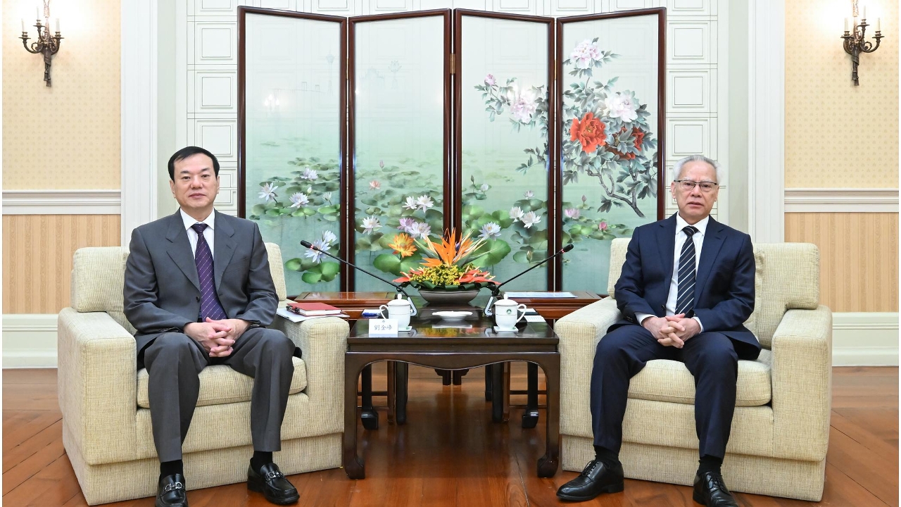 CE meets Vice Minister of the National Health Commission and Director of the National Administration of Traditional Chinese Medicine