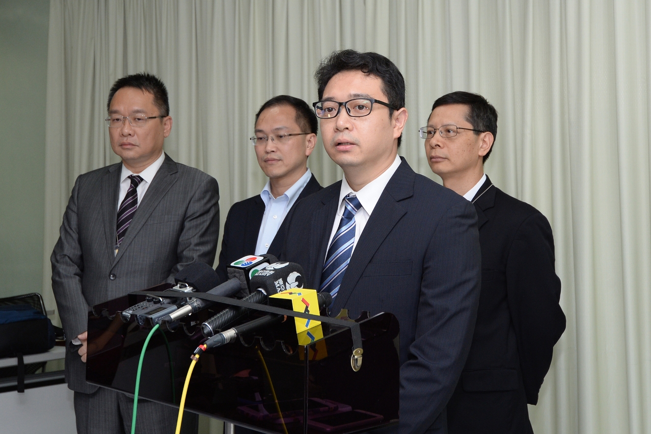 The Chairman of the Electoral Affairs Commission for the Legislative Assembly Election, Mr Tong Hio Fong, speaks to reporters.