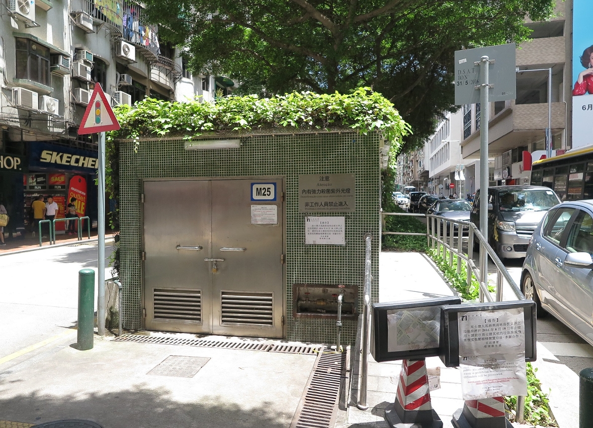 Reaberto deposito de lixo fechado situado na Avenida de Horta e Costa