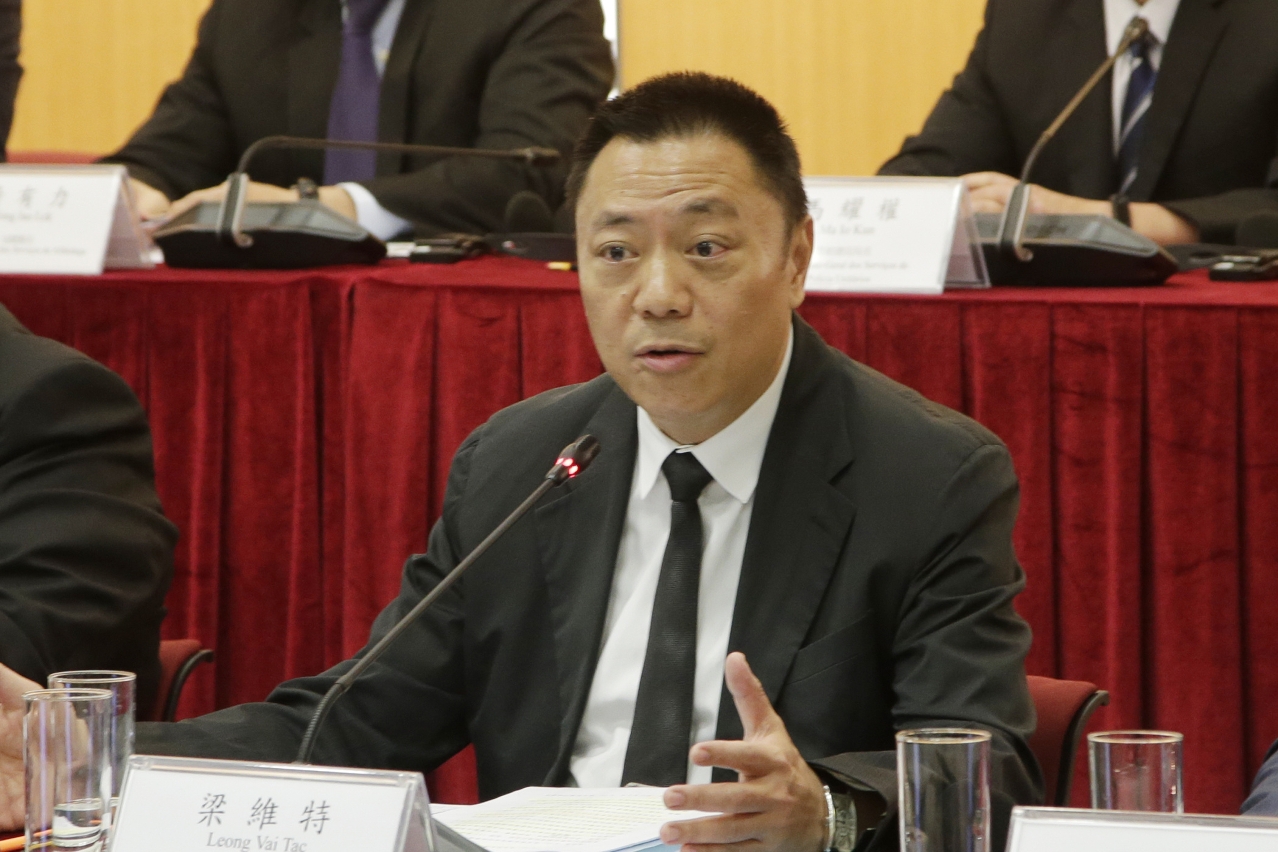 經濟財政司司長梁維特出席檢討重大災害應變機制暨跟進改善委員會記者會