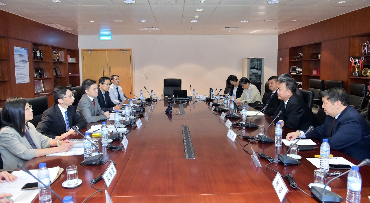 The aeronautical authorities of mainland China, Hong Kong SAR and Macao SAR met together in Macao to hold the Second Steering Committee Meeting of Air Traffic Management between Mainland China, Hong Kong SAR and Macao SAR on 13 July 2017.