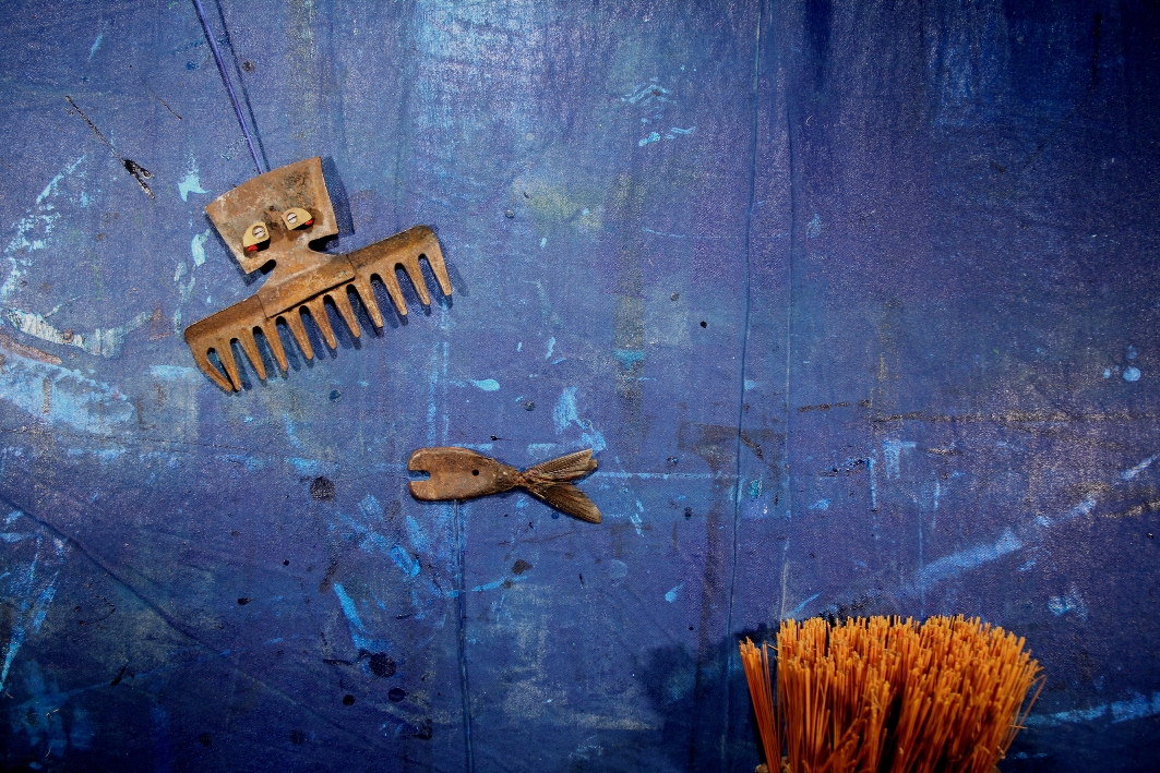 “Waste in Transformation – Creative Craft Classes for Parents and Children” encourages children to recreate with used materials.