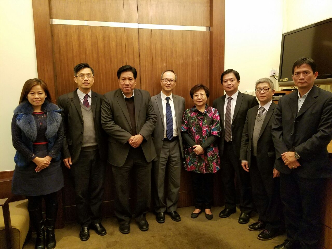 人才發展委員會拜訪勞校中學部及該校友會代表