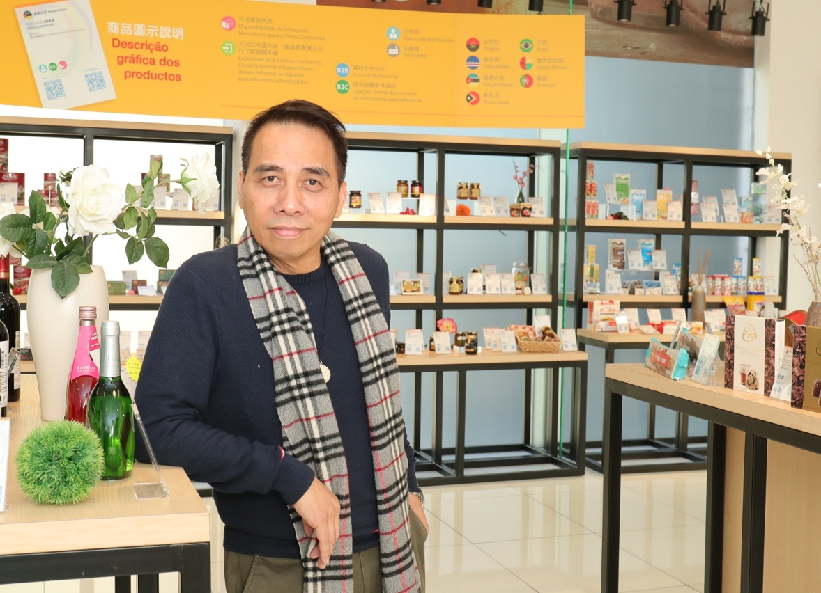 Fong Kin Fu, presidente da Associação Comercial Federal Geral das Pequenas e Médias Empresas de Macau