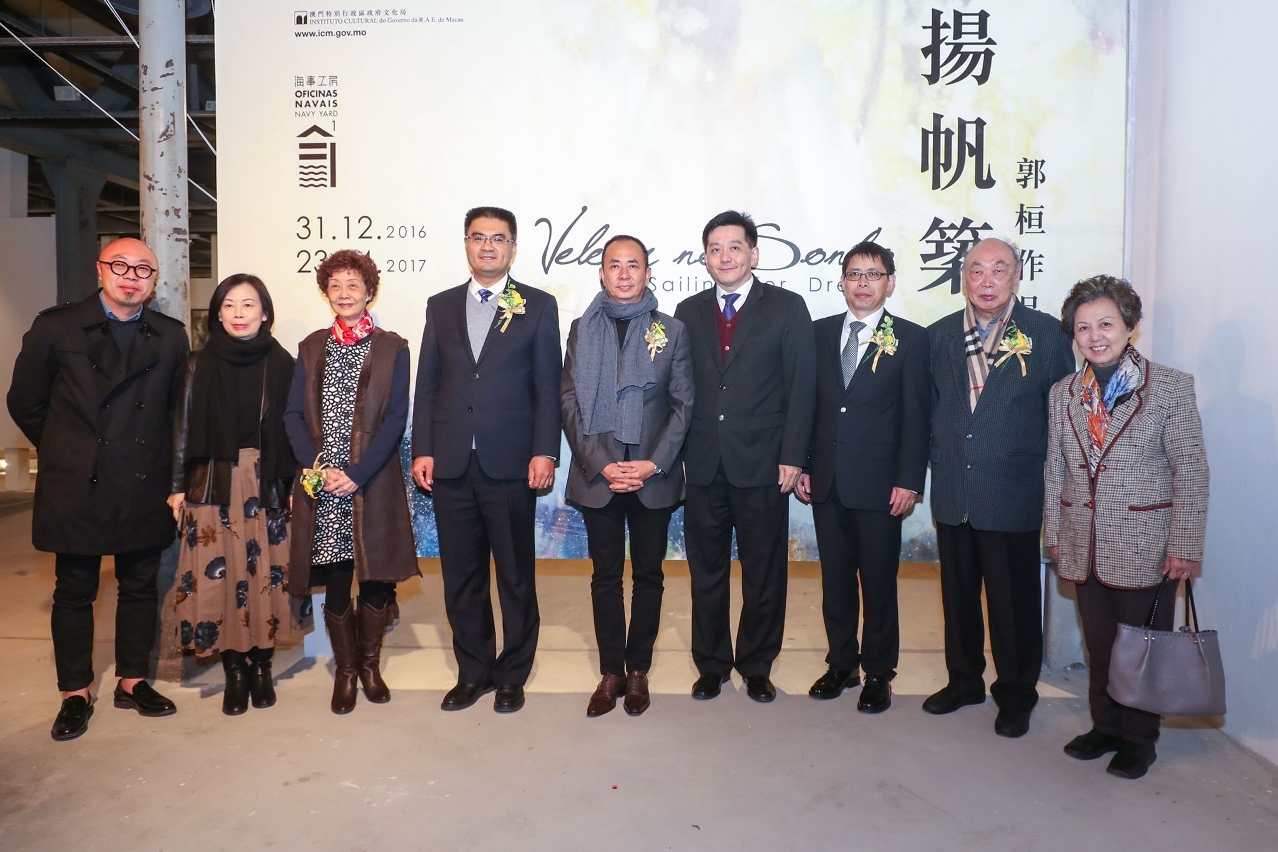 Group photo of the guests
