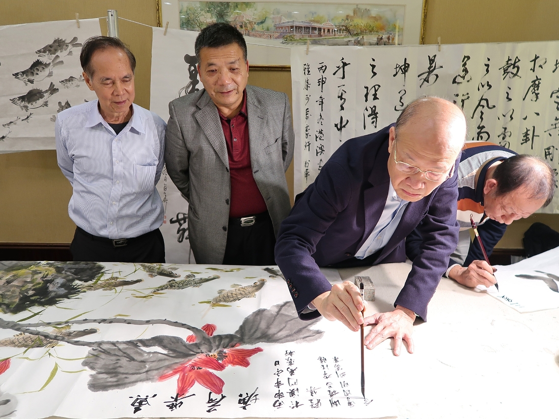雅集創作進行中