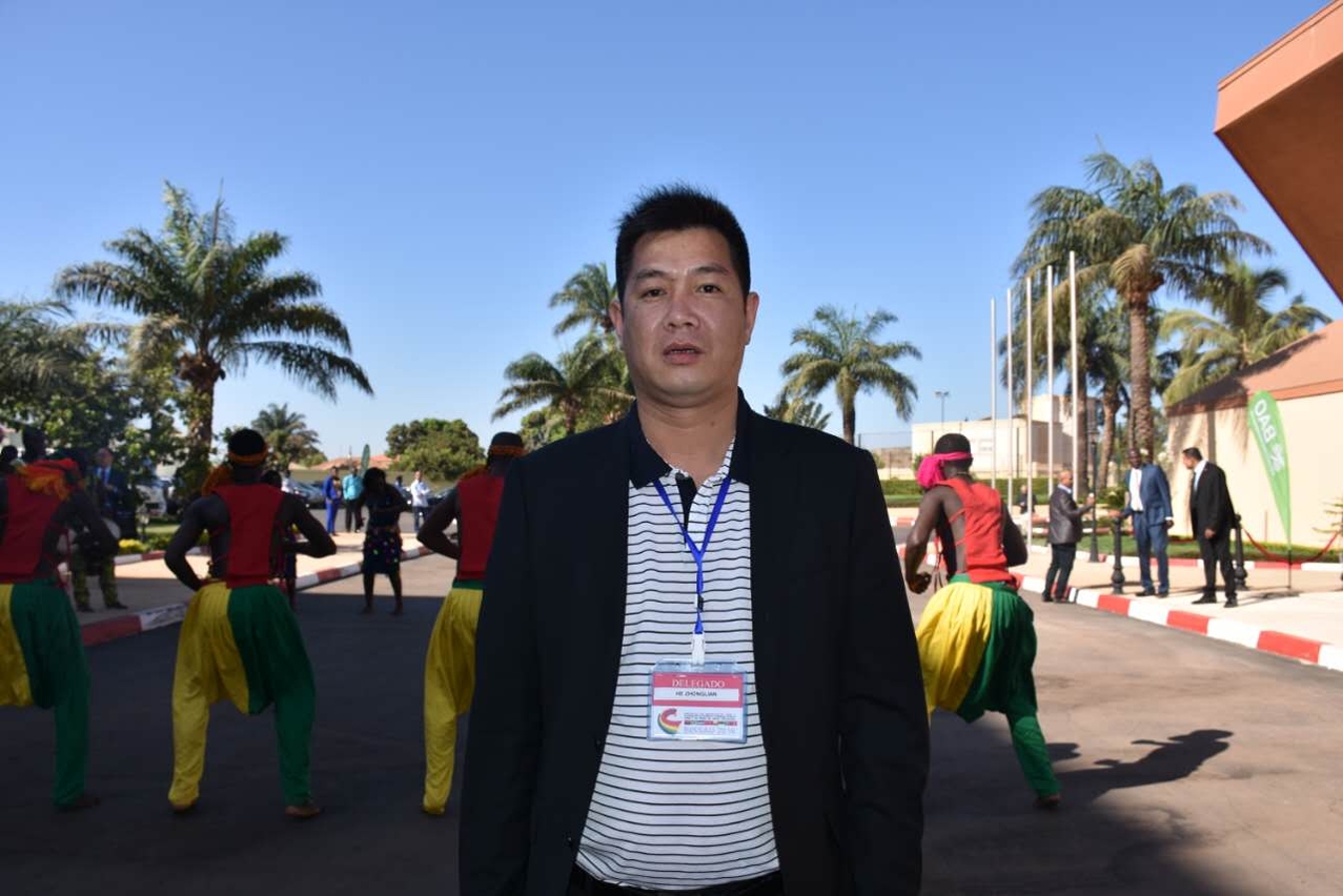 何忠連跟隨貿促局赴幾內亞比紹參加洽談會