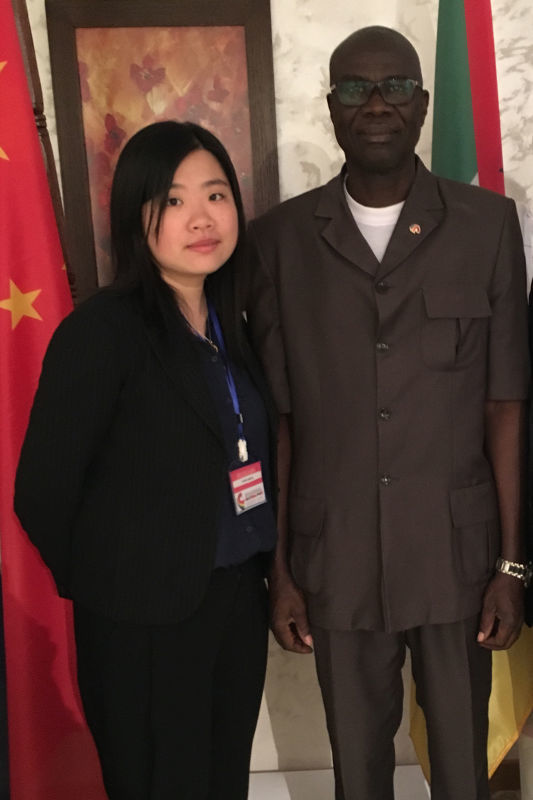 A Directora Executiva da empresa Perfeição, Chen Hansi recebida em audiência pelo Ministro da Energia de Guiné-Bissau, numa visita de estudo organizada pelo IPIM