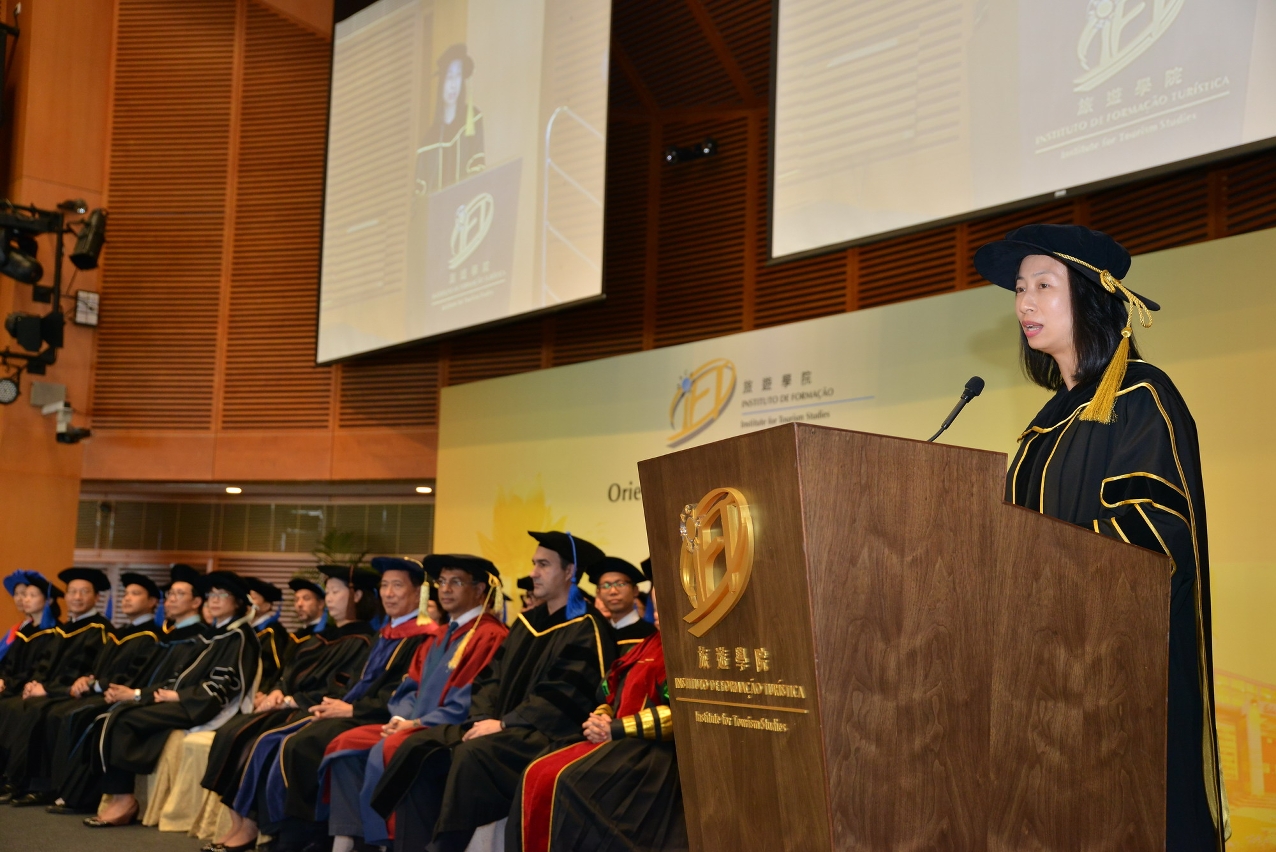 President of IFT, Dr. Fanny Vong, addressed her welcome speech to freshmen and exchange students