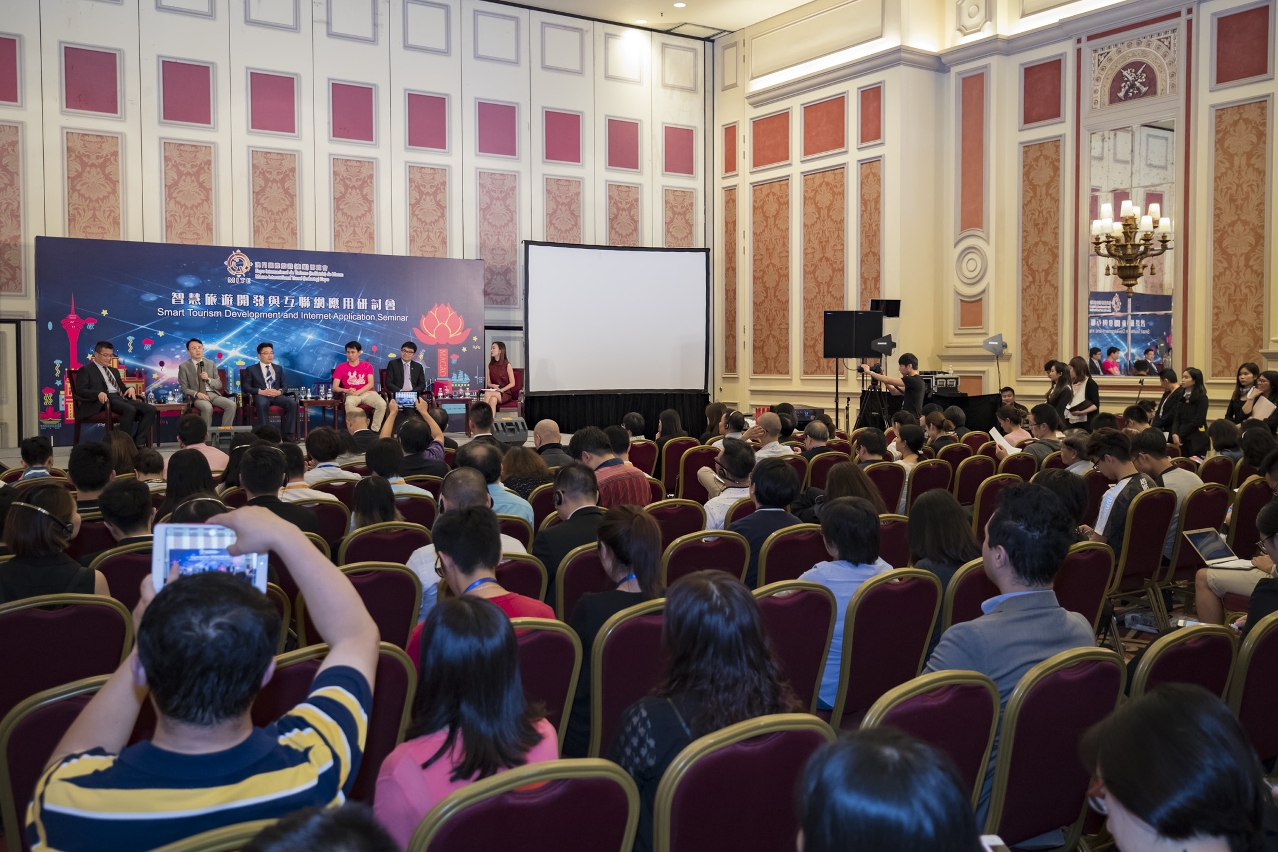 Seminários e promoções atraem a participação de inúmeros operadores