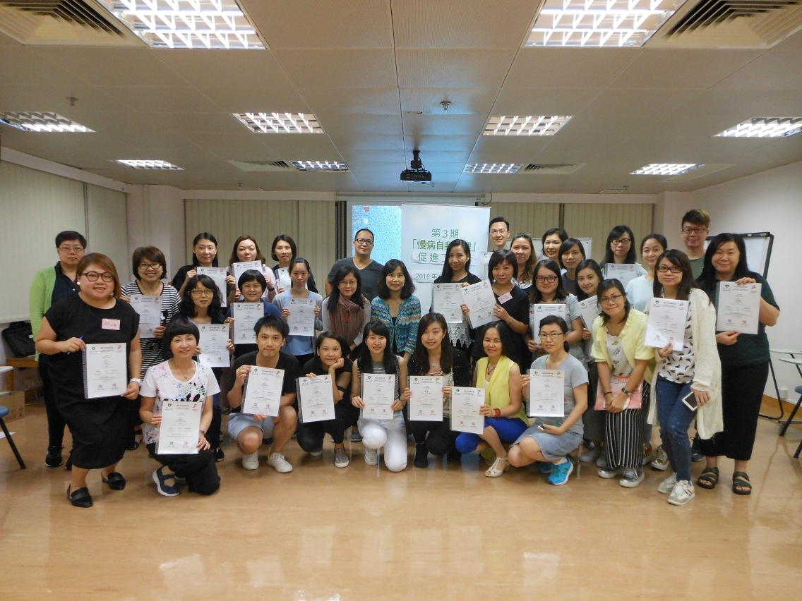 30 alunos que concluíram o curso de promoção de saúde 3.a fase do “Workshop de autogestão de doenças crónicas”.