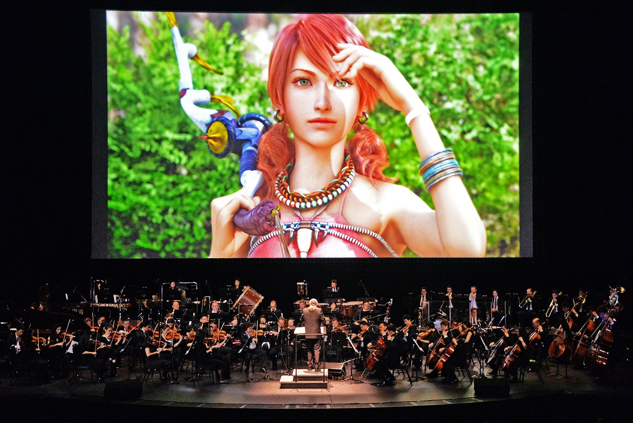 The familiar music and spectacular images of the game, were synchronously projected on screen, offering a visual and aural experience well-received by the audience.