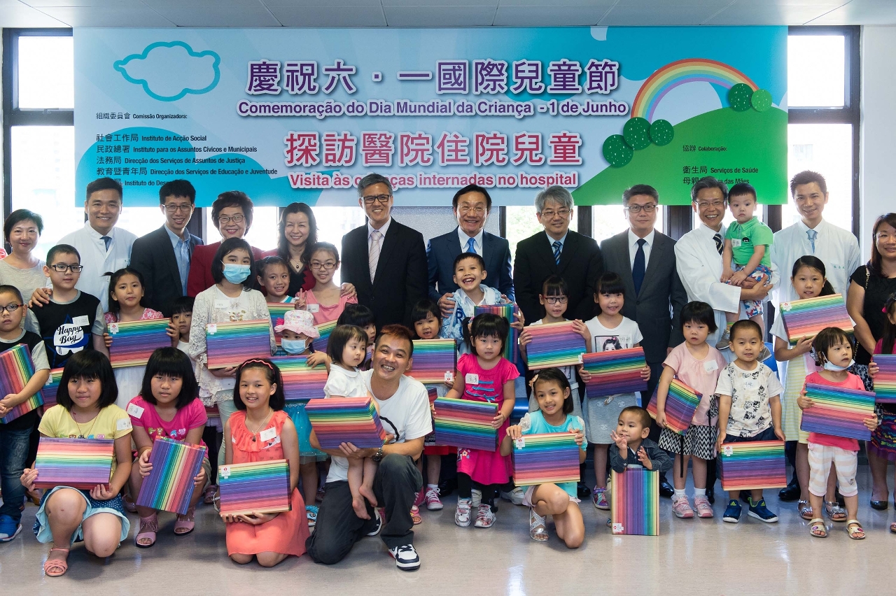 六一兒童節譚俊榮司長探訪住院兒童活動相片