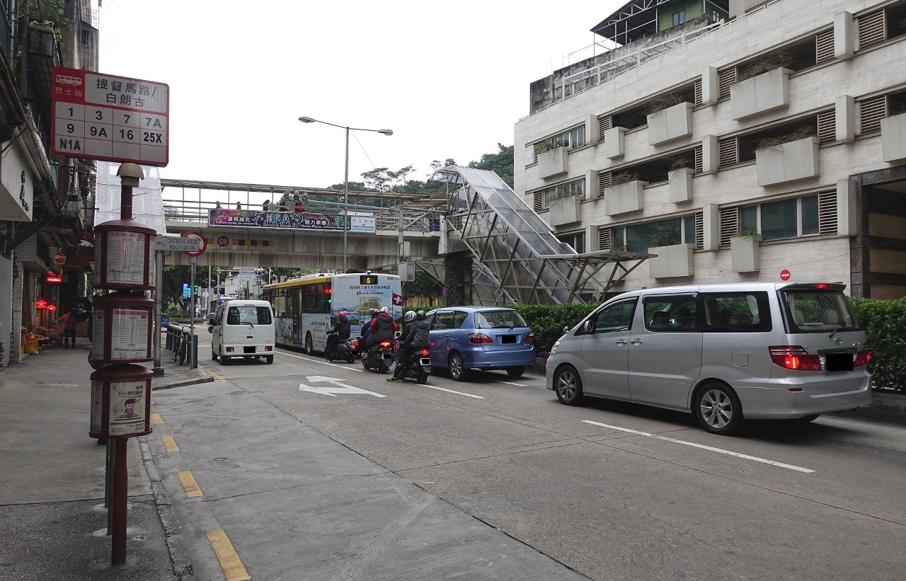 “提督馬路_白朗古”巴士站周六取消