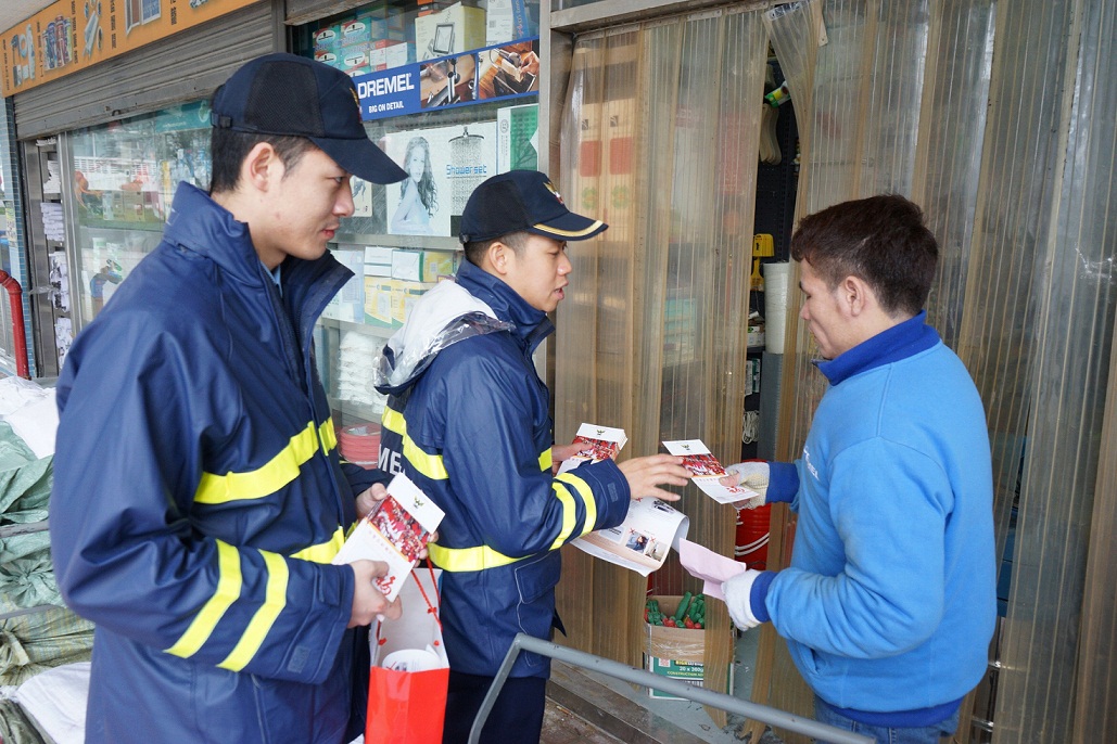 Visita à comunidade para divulgar a prevenção contra incêndios