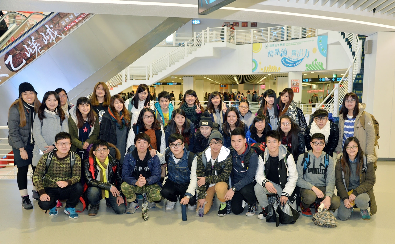 The Cultural Affairs Bureau and General Association of Chinese Students of Macao organises the participation of a group of 30 local students in the annual MaD (Make a Difference) Forum, a large-scale youth exchange event in Hong Kong.