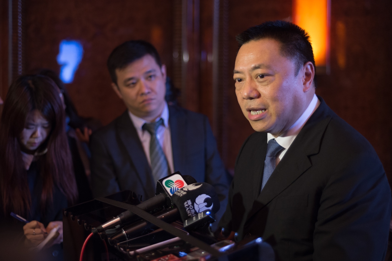 Secretary for Economy and Finance, Mr Leong Vai Tac, meets the press.