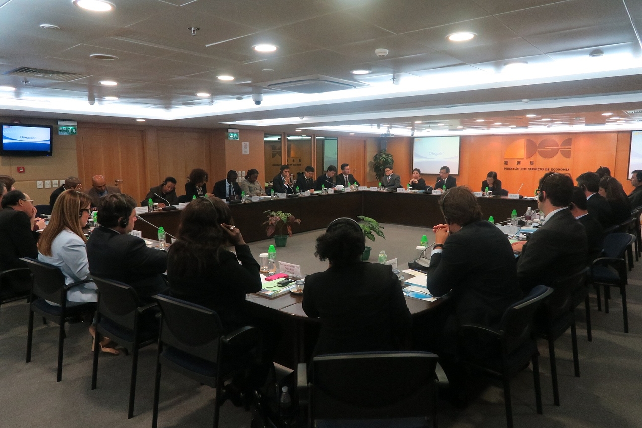 Visita à Direcção dos Serviços de Economia