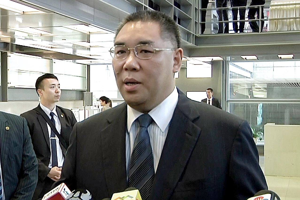 Chief Executive, Mr Chui Sai On, meets the press.
