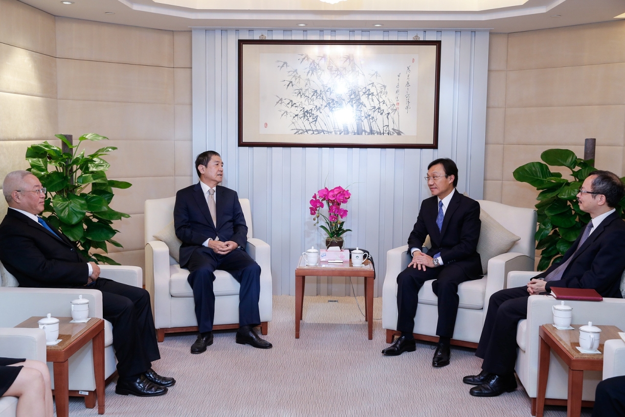 Secretário para os Assuntos Sociais e Cultura teve um encontro com a Associação dos Escuteiros de Macau