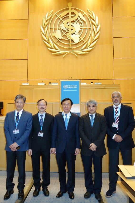 Secretary for Social Affairs and Culture, Mr Tam Chon Weng (centre), and members of the delegation attend the 68th World Health Assembly in Geneva.