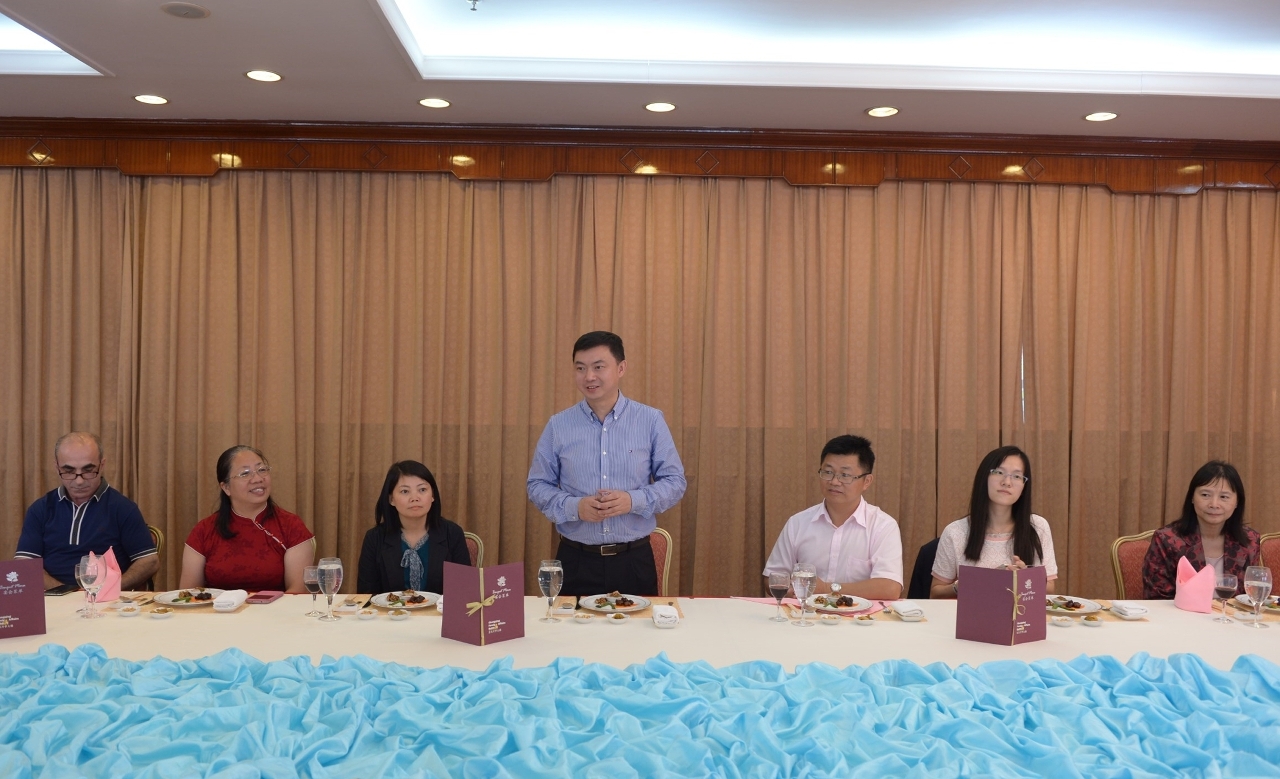 市政府港澳辦副主任楊大慶設宴歡迎交流團到訪