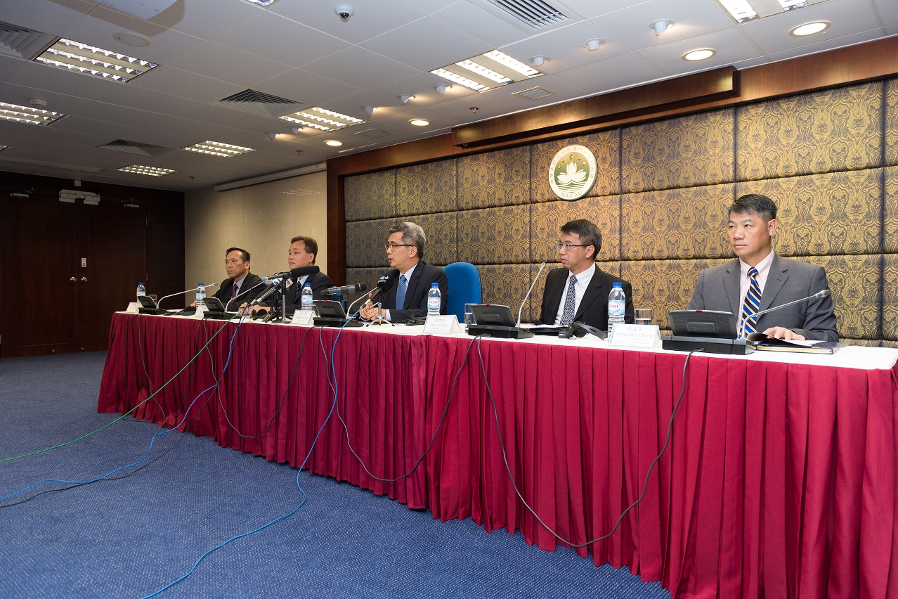 保安司司長黃少澤公佈2015年第一季罪案統計數字報會